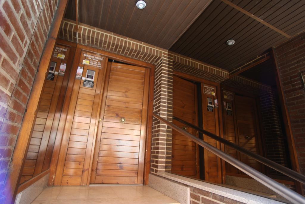 Hostal Santa Barbara Soria Exteriör bild